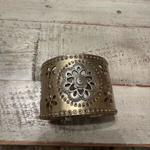 Lucky Brand Gold Tone Floral Cutout Cuff Bracelet Adjustable